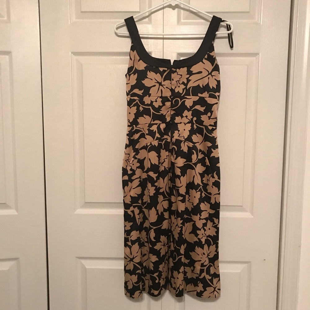 Donna Ricco dress size 4